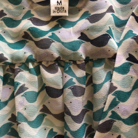 Cabi 342 Tweet Bird Teal & Navy Blue Sleeveless Wrap Blouse Medium - Picture 3 of 4